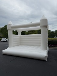 2026 06 16 2 1784134549 White Castle Bounce House